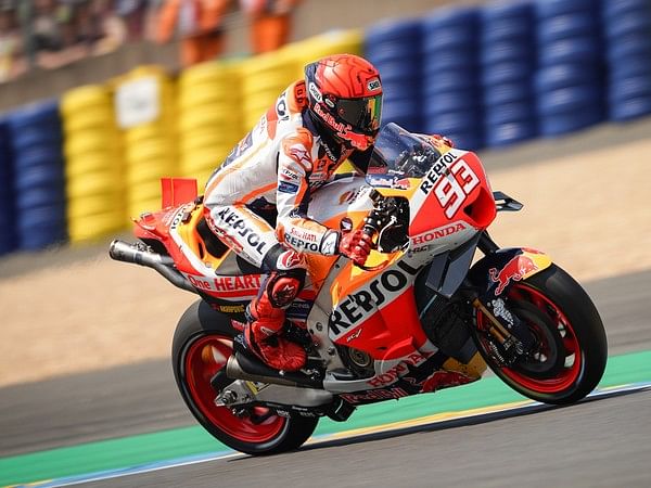 Marquez shows his speed and fights for podium in 1000th Grand Prix