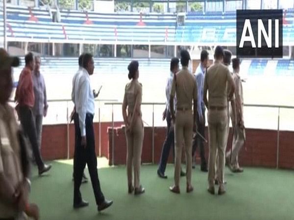 Bengaluru's Sri Kanteerava Stadium prepares for Karnataka CM swearing-in ceremony