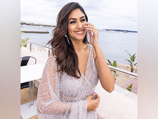 Cannes 2023: Mrunal Thakur exudes charm in desi girl look