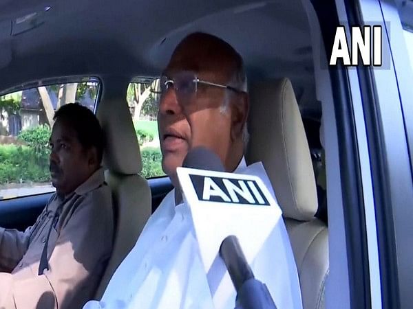 K'taka swearing-in ceremony: 8 MLAs to take oath as ministers, strong government voted to power, says Kharge