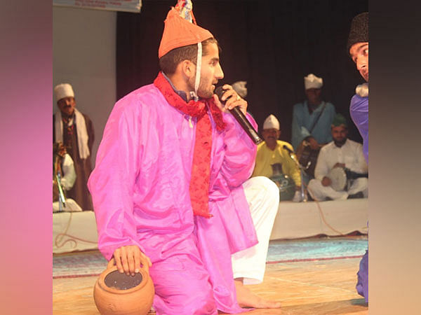 Kashmiri youths come up with Ladishah in new avatar to preserve age-old storytelling technique