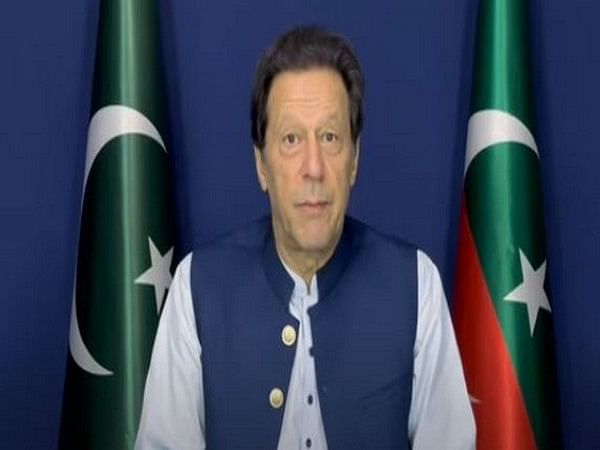 Pakistan heading towards hyperinflation, cautions former PM Imran Khan ...