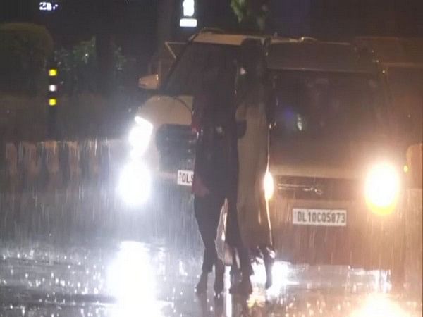 Rain Lashes Several Parts Of Delhi Ncr Theprint