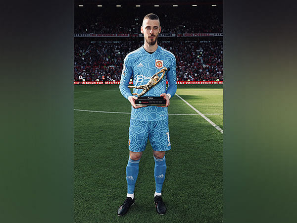 David de Gea wins Golden Glove Award for Premier League 2022/23