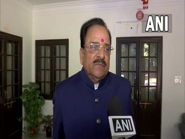 MoS Defence Ajay Bhatt lauds Project Sampark of BRO in Jammu