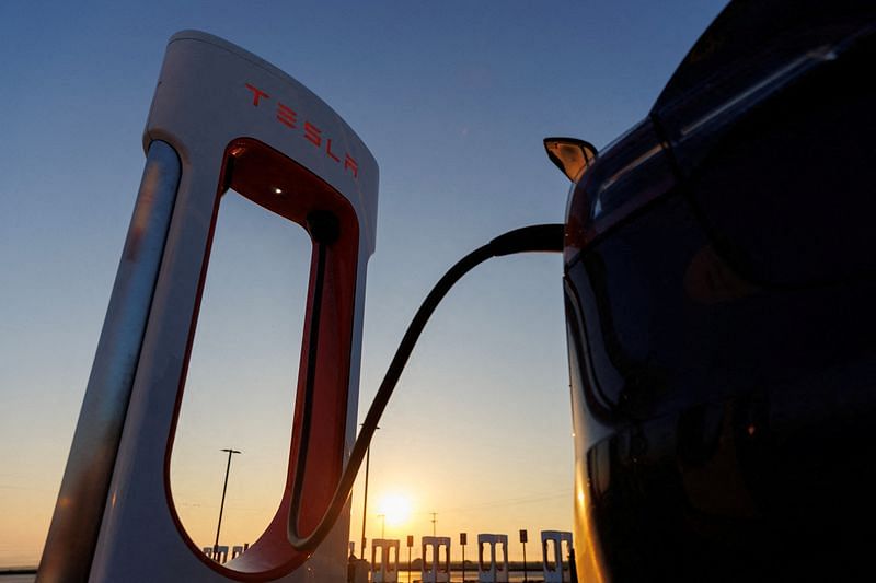 Tesla officially makes its charging standard available to other companies