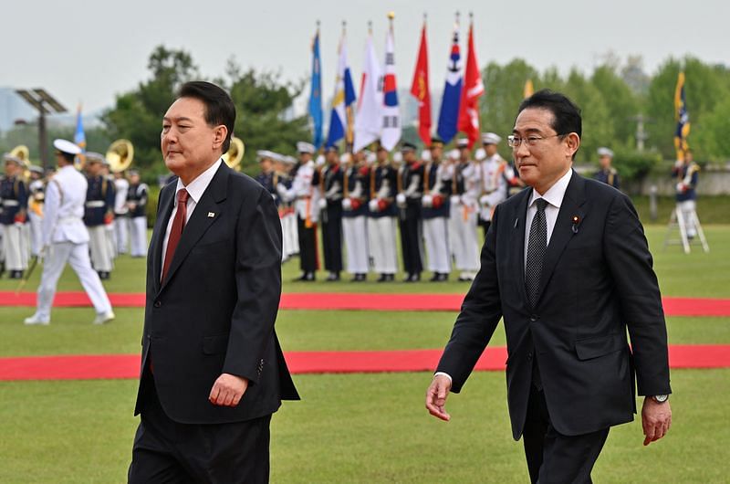 Japan South Korea Seek To Deepen Cooperation Overcome Old Disputes