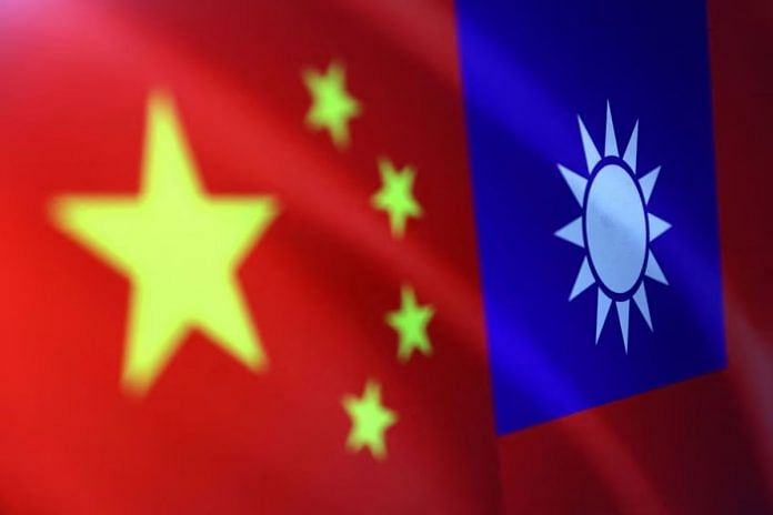 Chinese and Taiwanese flags are seen in this illustration | Representational image | Dado Ruvic, Reuters