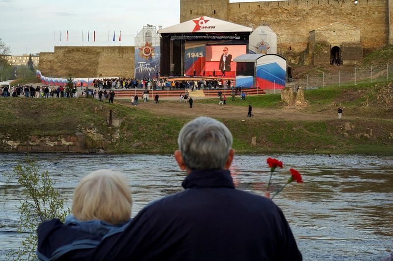 Russia stages Victory Day concert for Estonian Russians across the