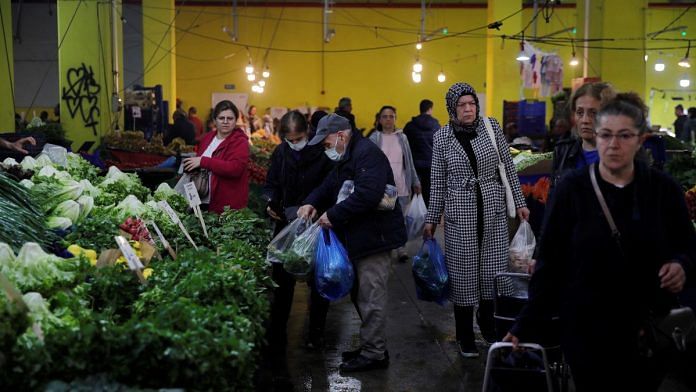People shop at a fresh market in Istanbul, Turkey | Reuters/Dilara Senkaya