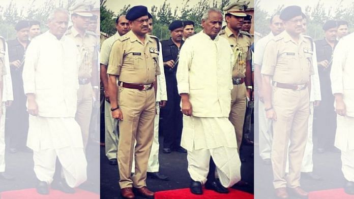 Former IG, UP police, Rajesh Pandey with ex-CM Kalyan Singh | Photo: https://rajeshpandeyips.com