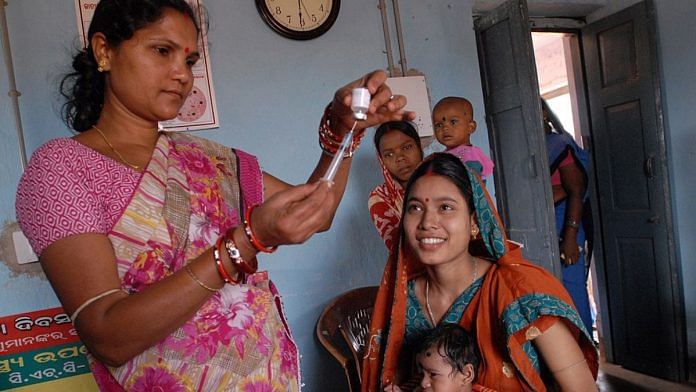 Representational image of a community health worker administering a vaccine | Photo: Wikimedia Commons