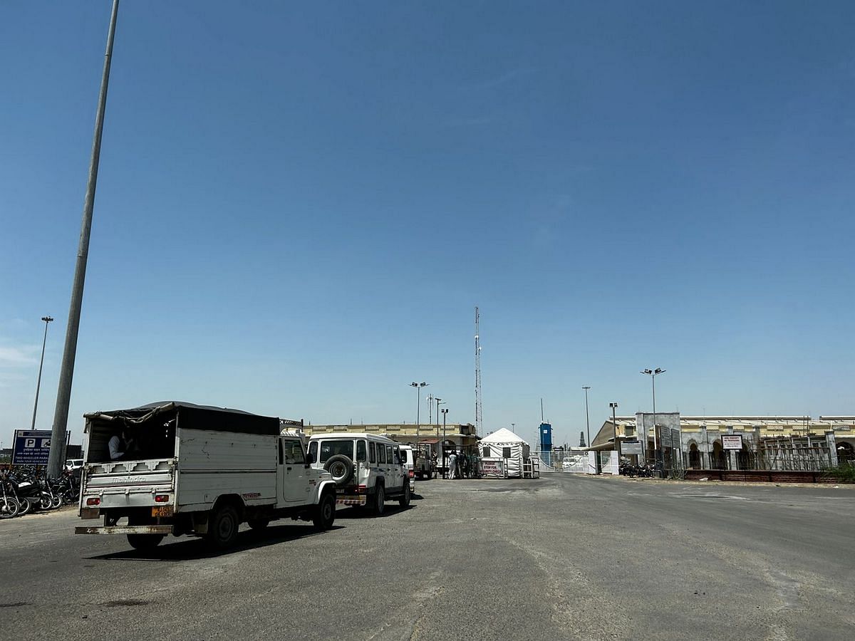 entrance to Barmer Pachpadra Oil Refinery