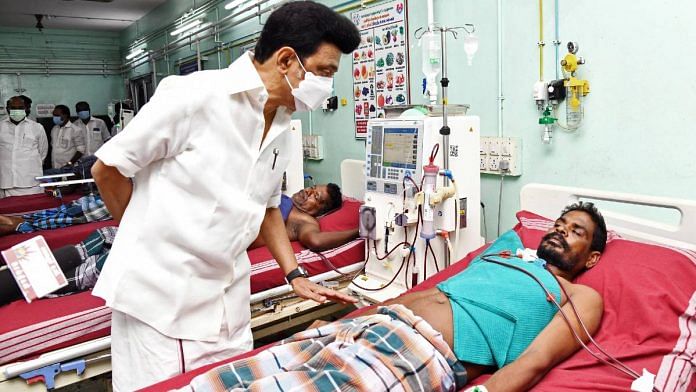 CM M.K. Stalin meets those hospitalised in Villupuram | Photo: ANI