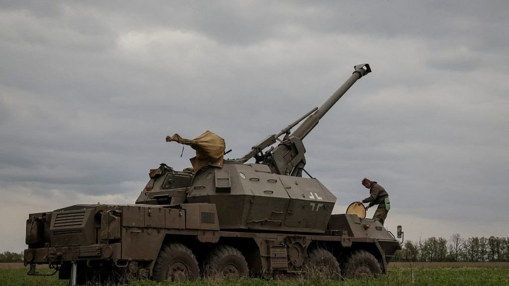 Ukrainian service members from a 110th Separate Mechanised Brigade of the Armed Forces of Ukraine, prepare fire a self-propelled howitzer "Dana", amid Russia's attack on Ukraine, near the town of Avdiivka in Donetsk region, Ukraine | Reuters