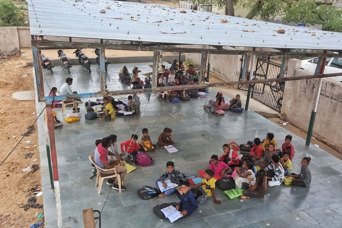 The only school in Vadiya has been broken down. Students study, as the reconstruction of the school is awaited | Photo: Praveen Jain | ThePrint