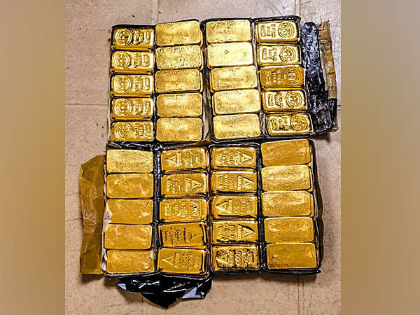 DRI, Coast Guard in joint operation recover gold worth Rs 20 cr smuggled from Sri Lanka