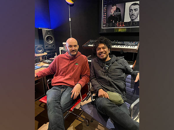 Singer Papon joins hands with Grammy-nominated Darren Heelis, says 
