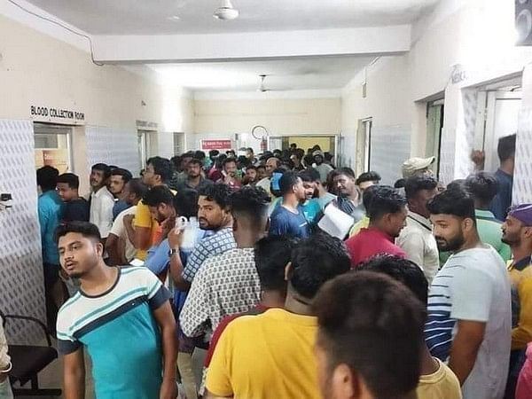 Odisha train accident: People queue up to donate blood for injured in Balasore