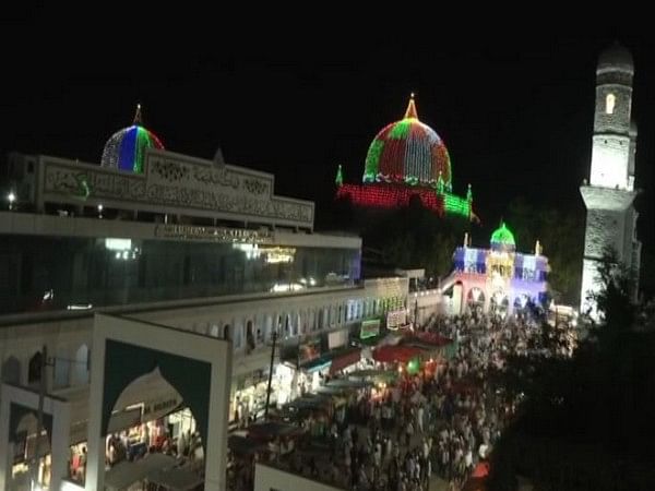 Karnataka: Sandal procession marks start of Khwaja Banda Nawaz Urs  