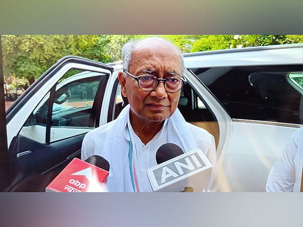 Indore Police Register Case Against Congresss Digvijaya Singh For Social Media Post On Ex Rss Chief 