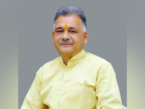 Collector's role is suspicious in Damoh School row, wanted to save school director: MP Education Minister 
