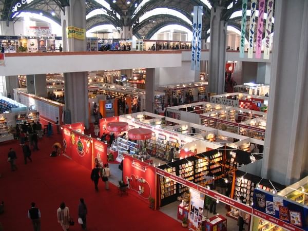 Abu Dhabi International Book Fair 2024 sees surge in interest as registrations open
