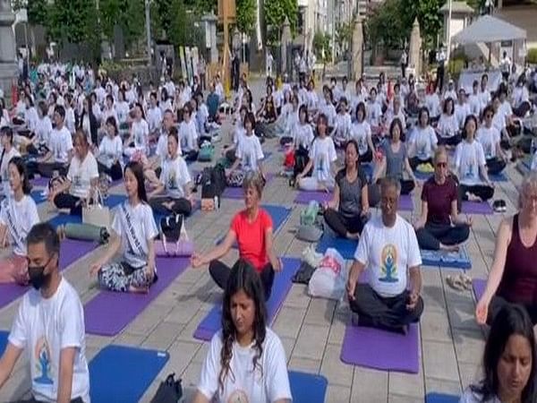 Embassy of India in Kuwait, Japan, celebrate International Day of Yoga