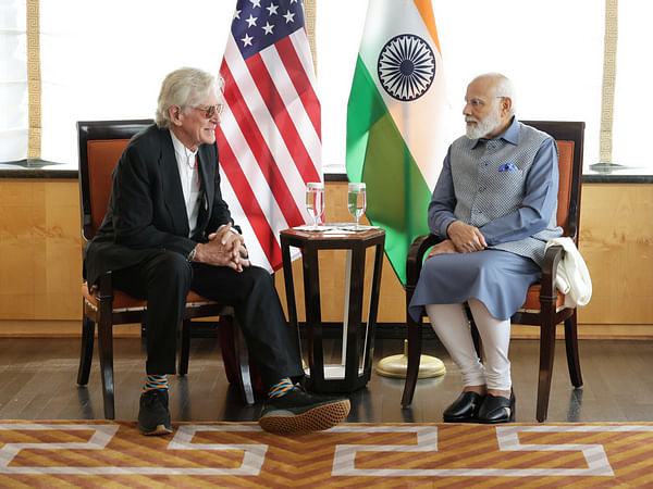 PM Modi meets American scholar Thurman, lauds his passion for research in Buddhism