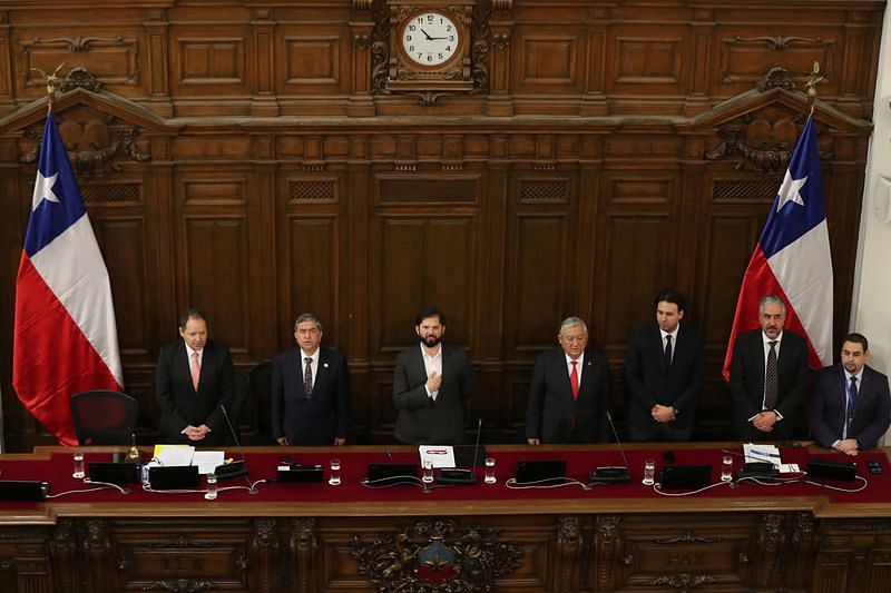 Chile's conservative assembly begins drafting new constitution ...