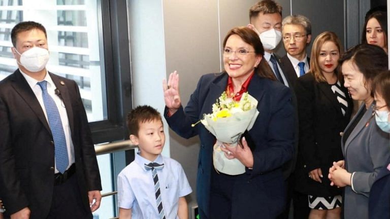 During China visit, Honduras president seeks inclusion in BRISC-led New Development Bank