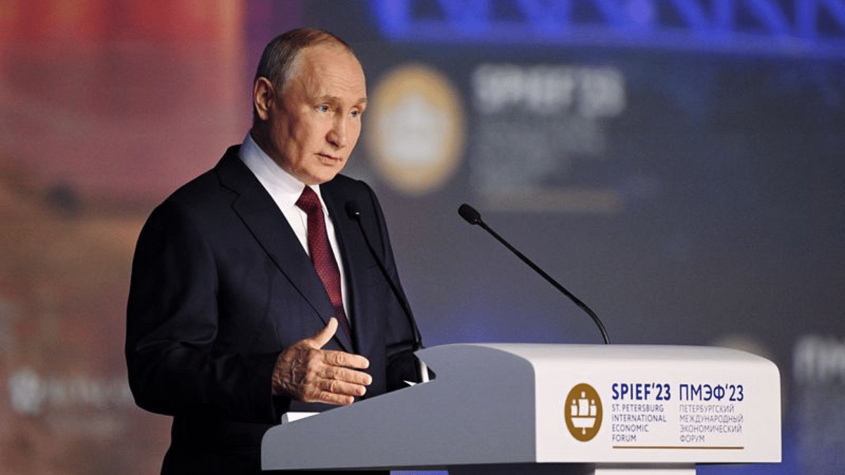 Putin Confirms Deployment Of Tactical Nuclear Weapons To Belarus, Warns ...