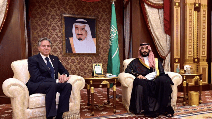 Saudi Arabia's Crown Prince Mohammed bin Salman (L) meets with US Secretary of State Antony Blinken in Jeddah, on 7 June 2023 | Amer Hilabi/Pool via Reuters