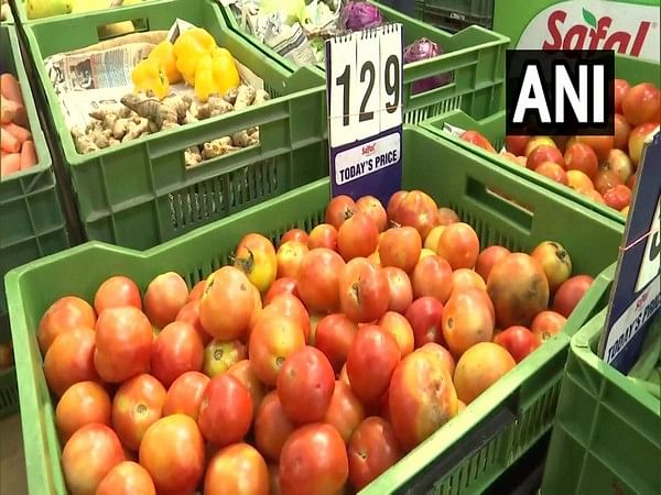 Tomatoes out of commoners' reach in India; selling at over Rs 100
