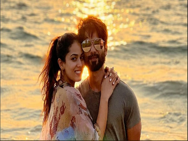  Greece Diaries: Mira turns photographer for husband Shahid Kapoor, shares sun-kissed pic