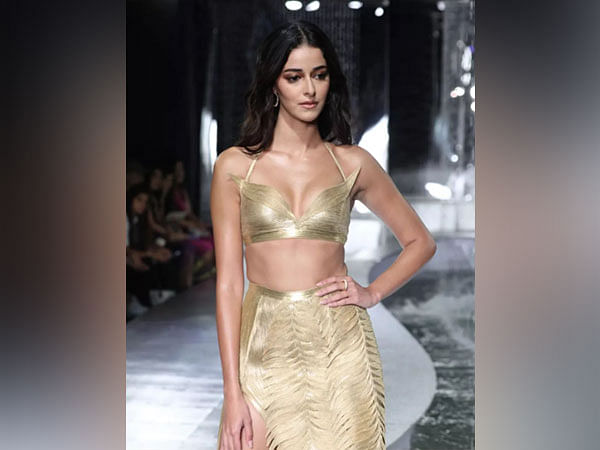 Ananya Panday shines in gold as she walks ramp for Rimzim Dadu at ICW 2023