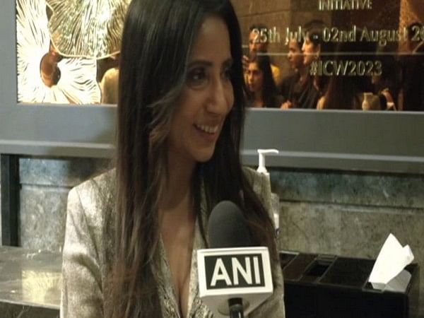 “It’s a tough collection that I was trying to pull off”: Designer Anamika Khanna on her couture ensembles
