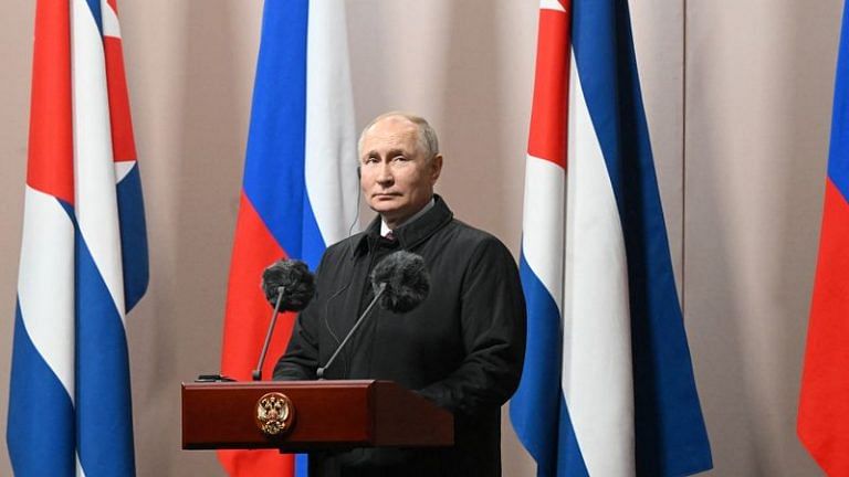 Vladimir Putin has an invitation to visit Cuba, says Russian ambassador