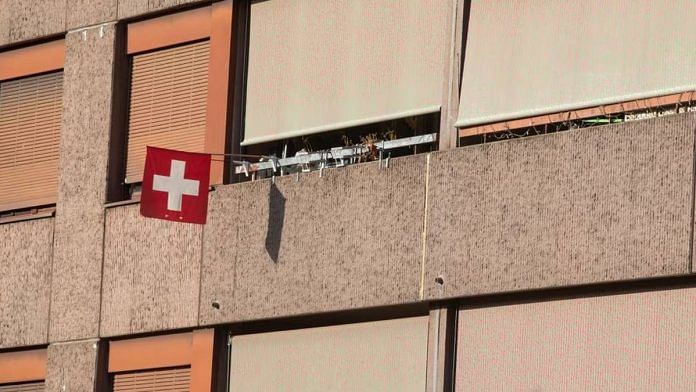 Switzerland's national flag | Photo: Reuters