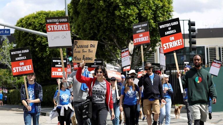 Hollywood striking union files grievance against NBCUniversal for blocking picket area