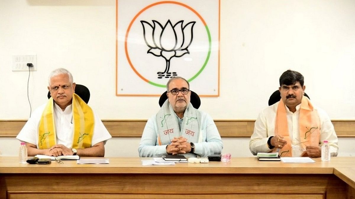 Milkmen delivering BJP message, ChatGPT, WhatsApp blitz— BL Santhosh’s masterplan for UP 2024