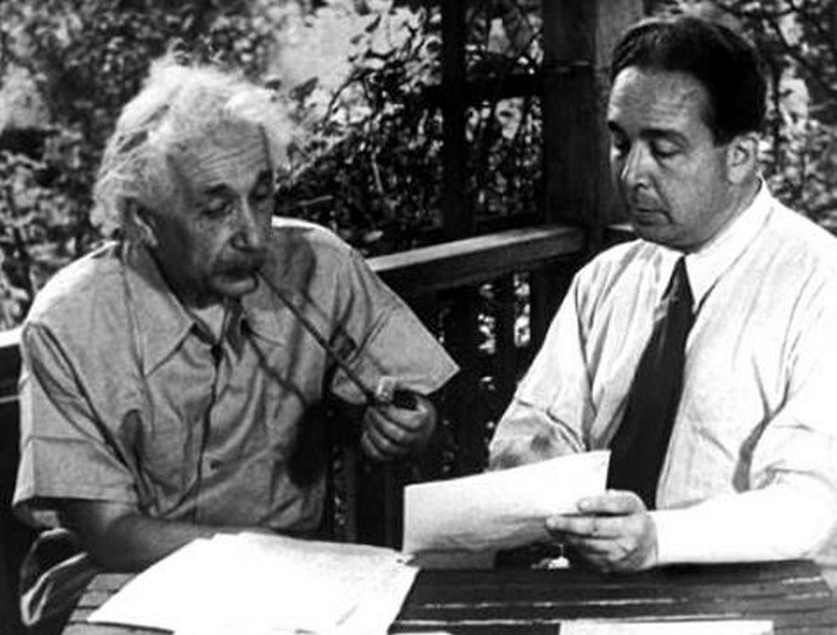 Albert Einstein and Leo Szilárd