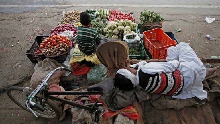 Govt to take medium-term view to combat inflation, reports Business Standard