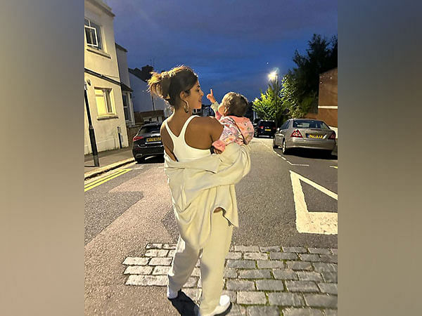 Priyanka Chopra looks for 'super moon' with daughter Malti