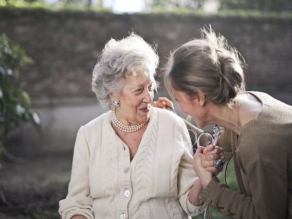 Dementia is more common in older adults with vision issues: Study