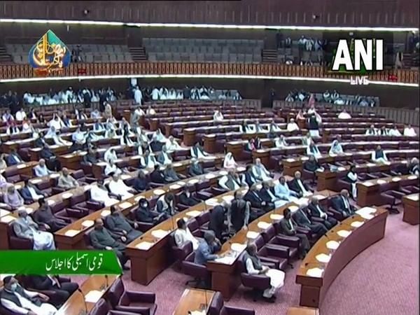 Pakistan gives nod to security pact with US: Report