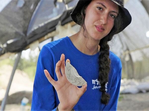 Teen discovers 1,500-year-old ‘magic mirror’ at Israeli excavation