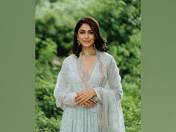 Mrunal Thakur to be honoured at Indian Film Festival of Melbourne