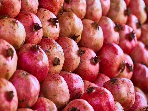 APEDA facilitates export of fresh pomegranates to USA by air 