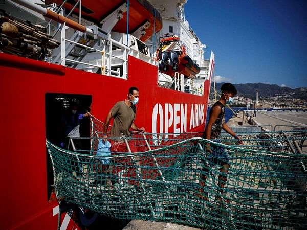 41 Killed In Migrant Shipwreck Near Italian Island – ThePrint – ANIFeed